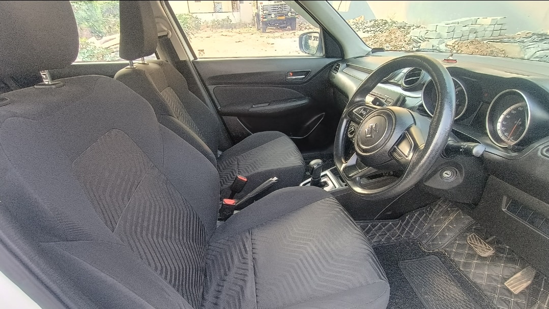 Swift image 16 Swift image 16