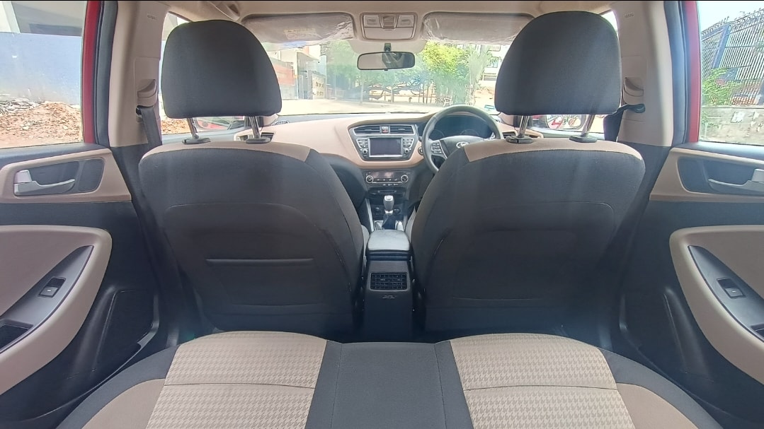 Elite i20 image 15 Elite i20 image 15