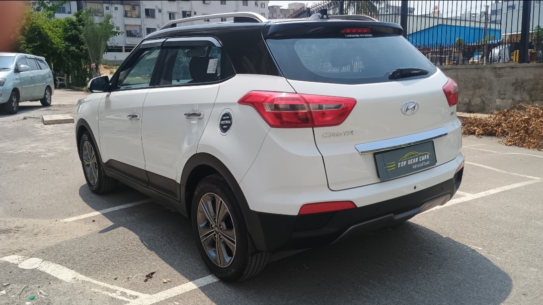 Creta image 3 Creta image 3