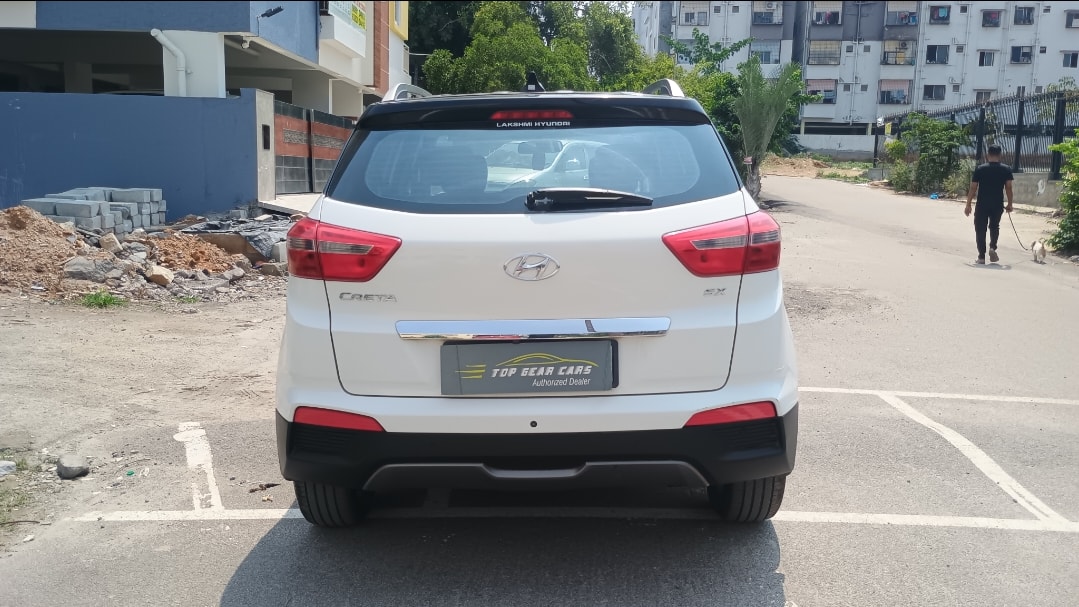 Creta image 4 Creta image 4