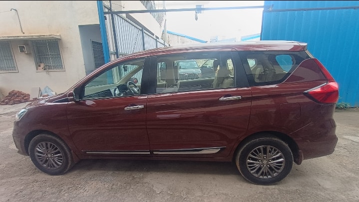 Ertiga image 2 Ertiga image 2