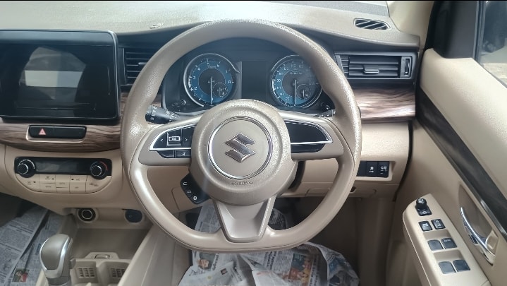 Ertiga image 13 Ertiga image 13