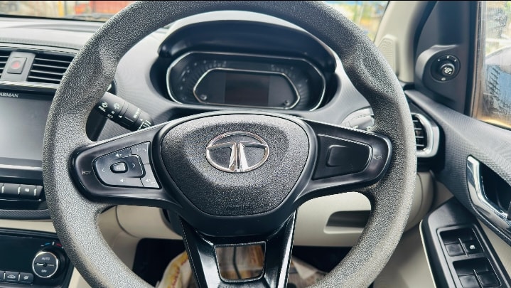 Used 2022 Tata Tiago Used 2022 Tata Tiago