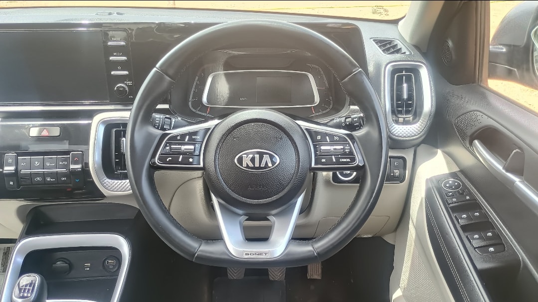 Used 2021 Kia Sonet Used 2021 Kia Sonet