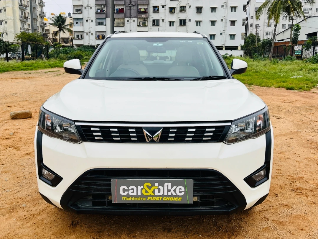 Used 2023 Mahindra XUV300 Used 2023 Mahindra XUV300