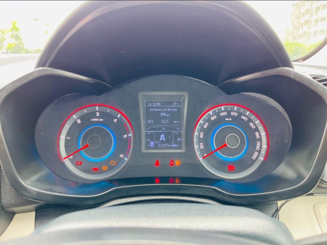 XUV300 image 11 XUV300 image 11