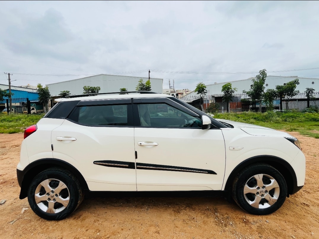 Used 2023 Mahindra XUV300 Used 2023 Mahindra XUV300