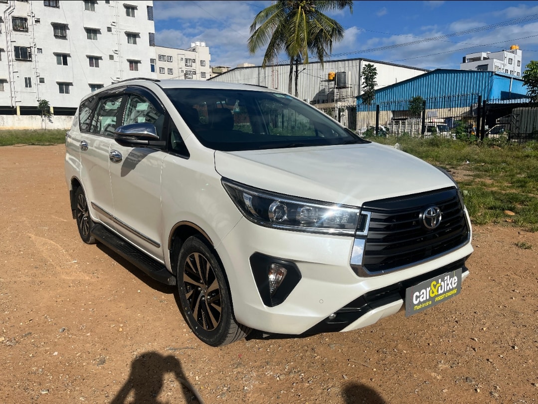 Used 2021 Toyota Innova Crysta Used 2021 Toyota Innova Crysta