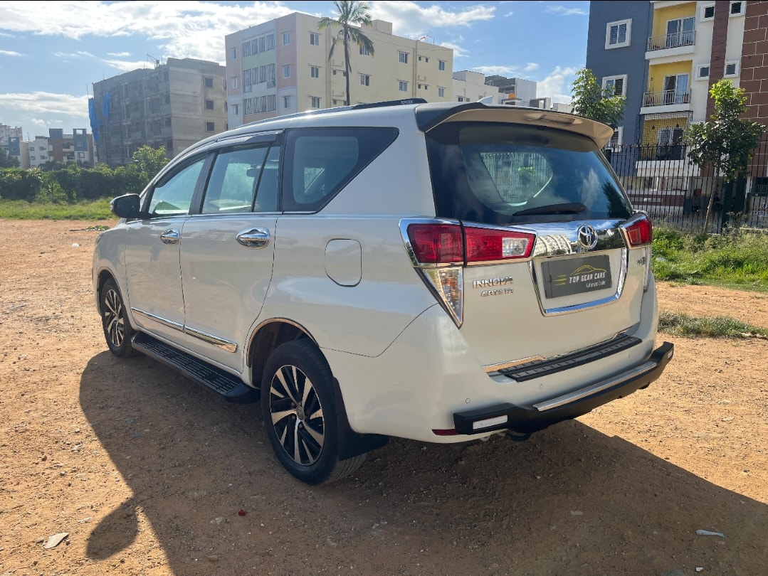 Used 2021 Toyota Innova Crysta Used 2021 Toyota Innova Crysta