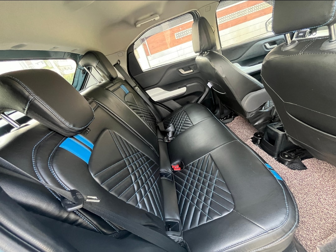 Punch image 15 Punch image 15