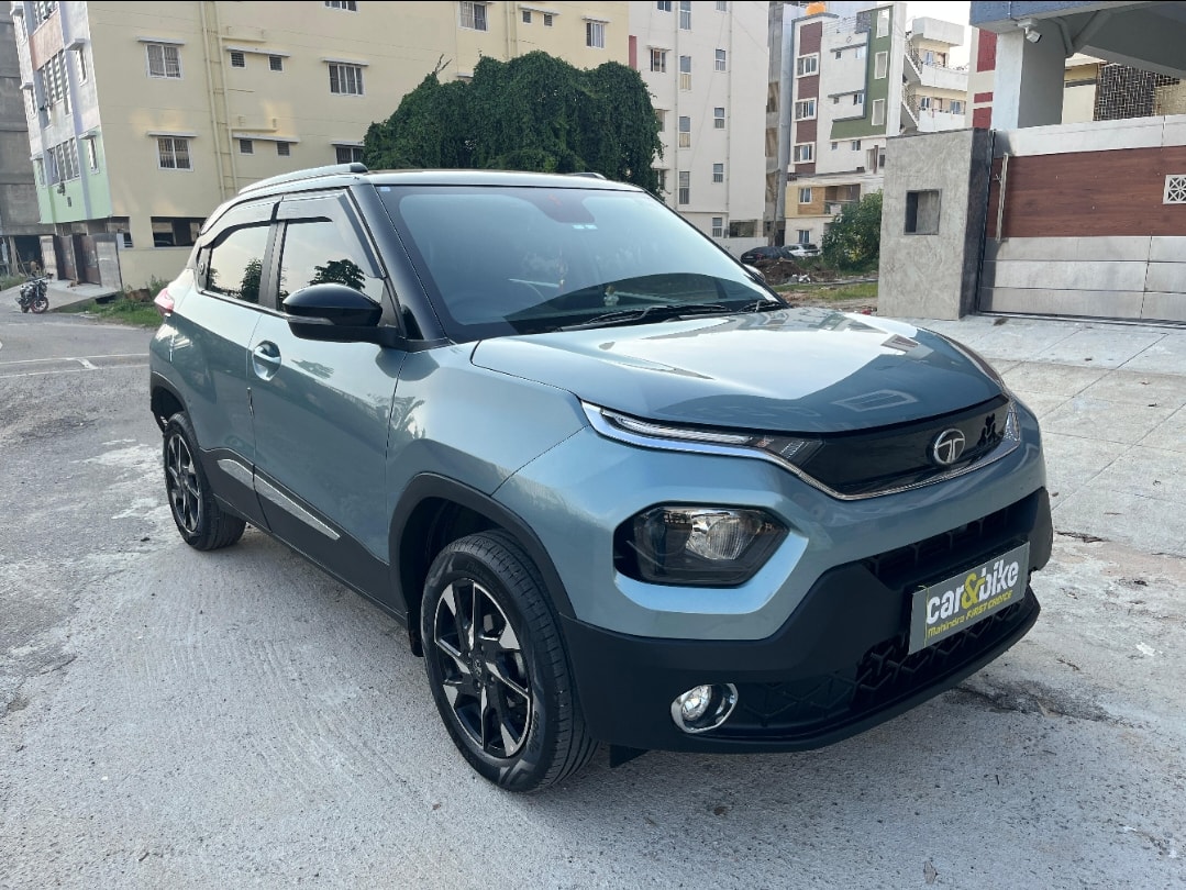 Punch image 7 Punch image 7