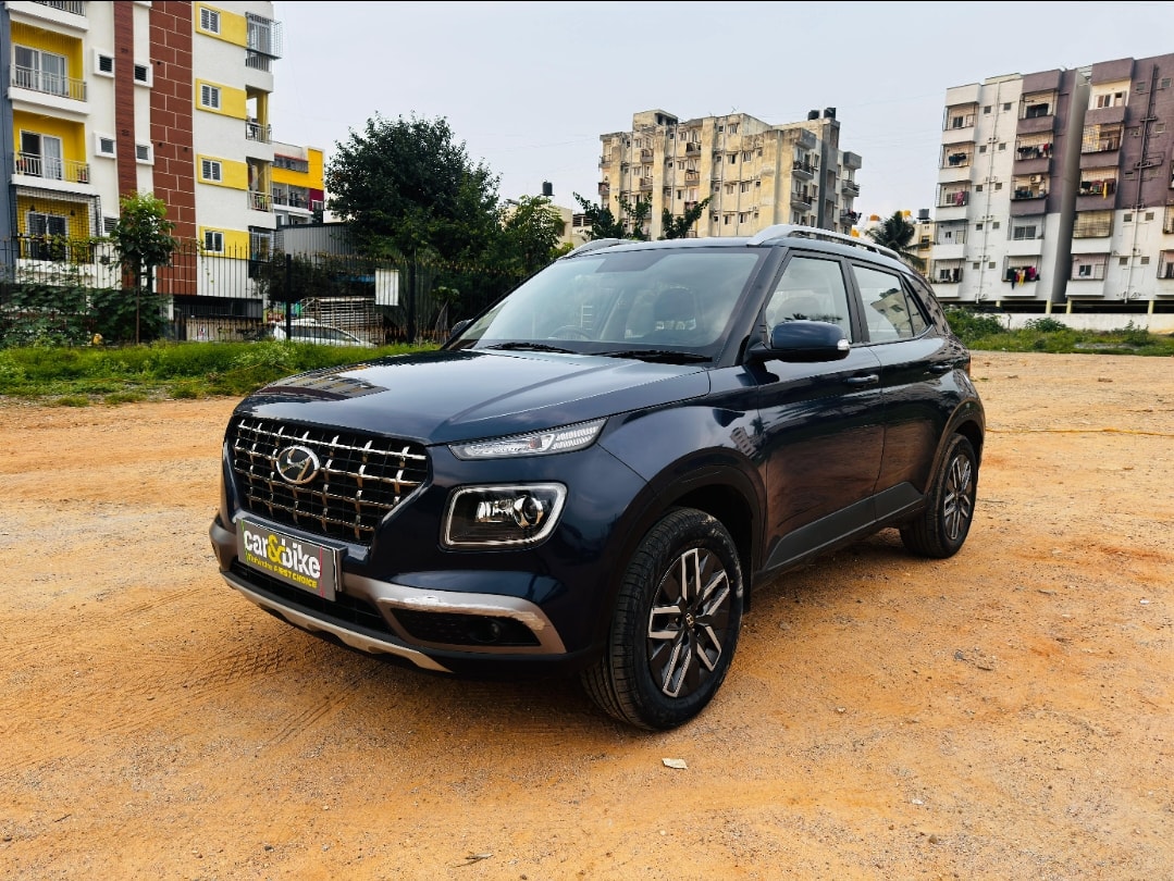 Used 2022 Hyundai Venue Used 2022 Hyundai Venue