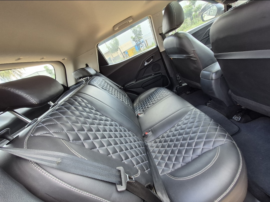 Used 2022 Mahindra XUV300 Used 2022 Mahindra XUV300