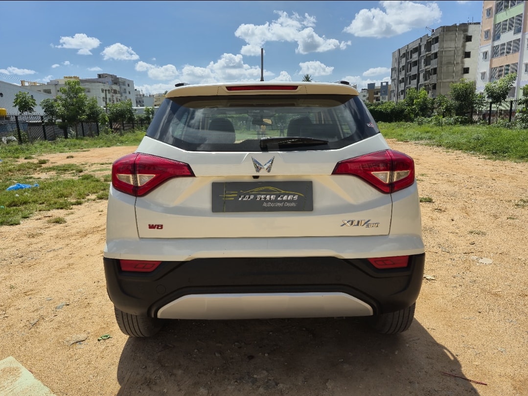 Used 2022 Mahindra XUV300 Used 2022 Mahindra XUV300