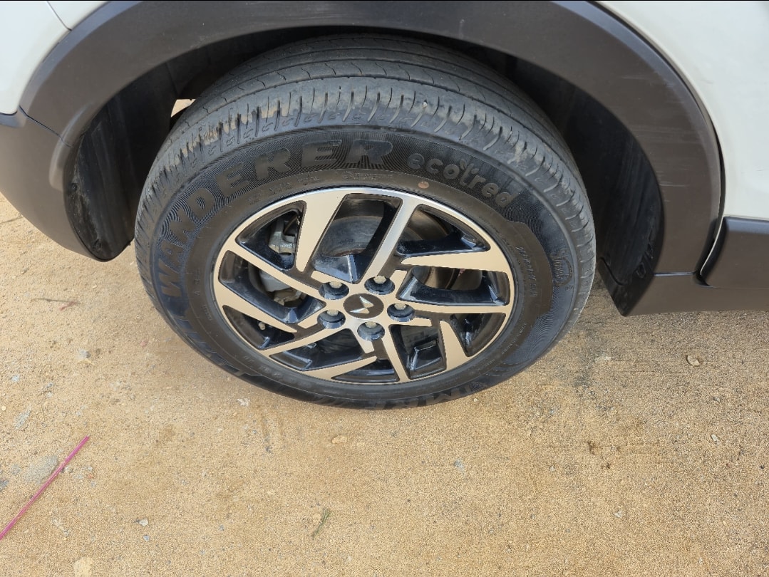 Used 2022 Mahindra XUV300 Used 2022 Mahindra XUV300