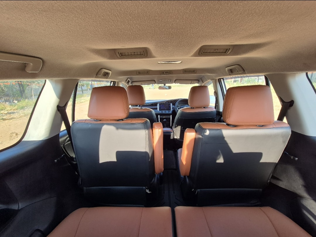 Innova Crysta image 17 Innova Crysta image 17