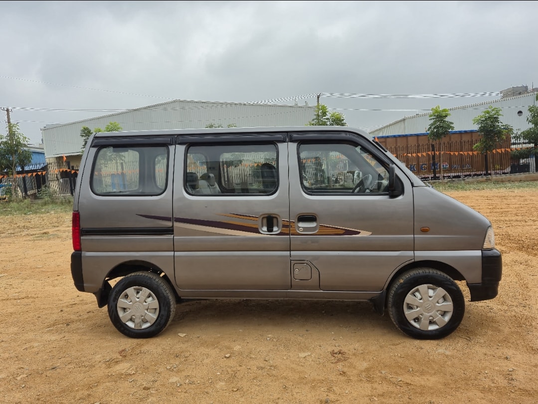 Used 2021 Maruti Suzuki Eeco Used 2021 Maruti Suzuki Eeco
