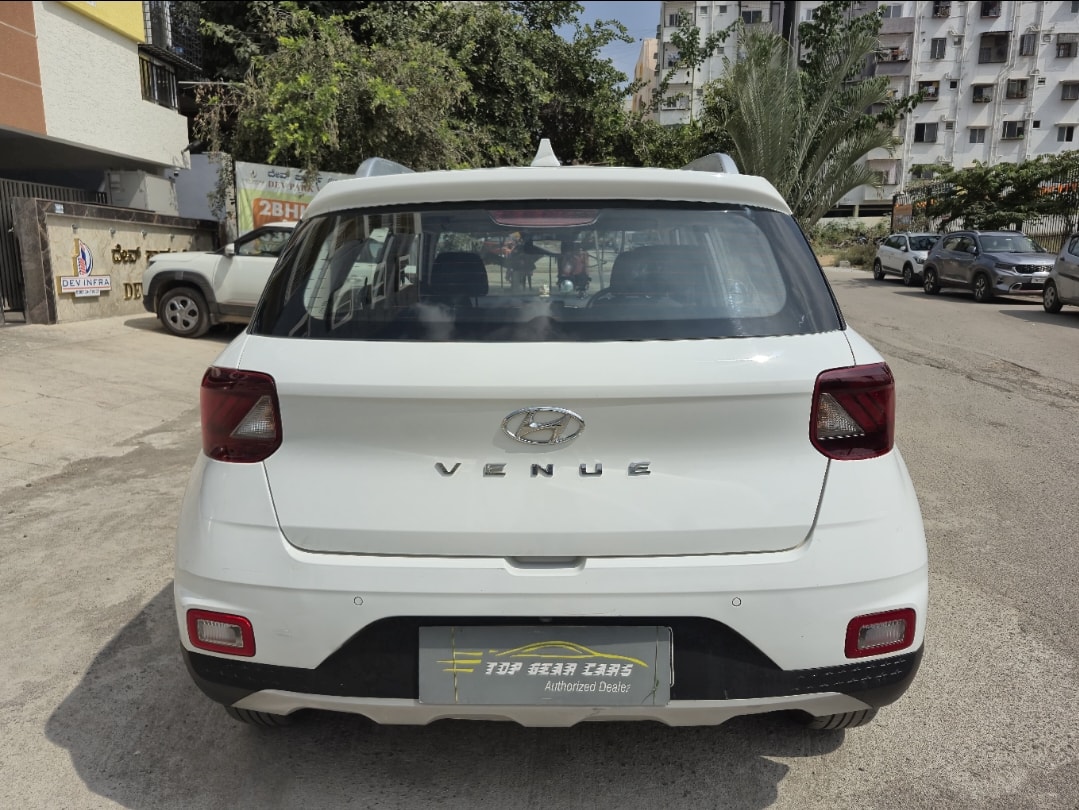 Used 2021 Hyundai Venue Used 2021 Hyundai Venue