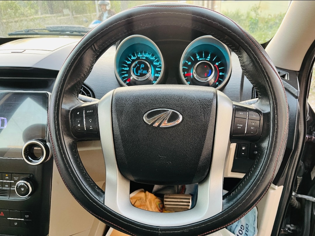 Used 2017 Mahindra XUV500 Used 2017 Mahindra XUV500