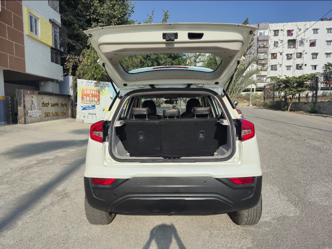 XUV300 image 10 XUV300 image 10