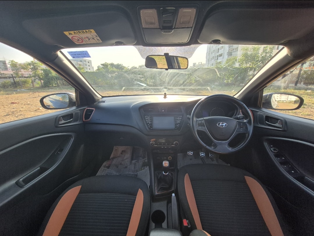 i20 Active image 12 i20 Active image 12