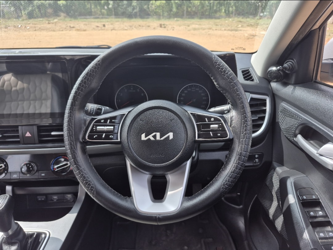 Used 2022 Kia Seltos Used 2022 Kia Seltos