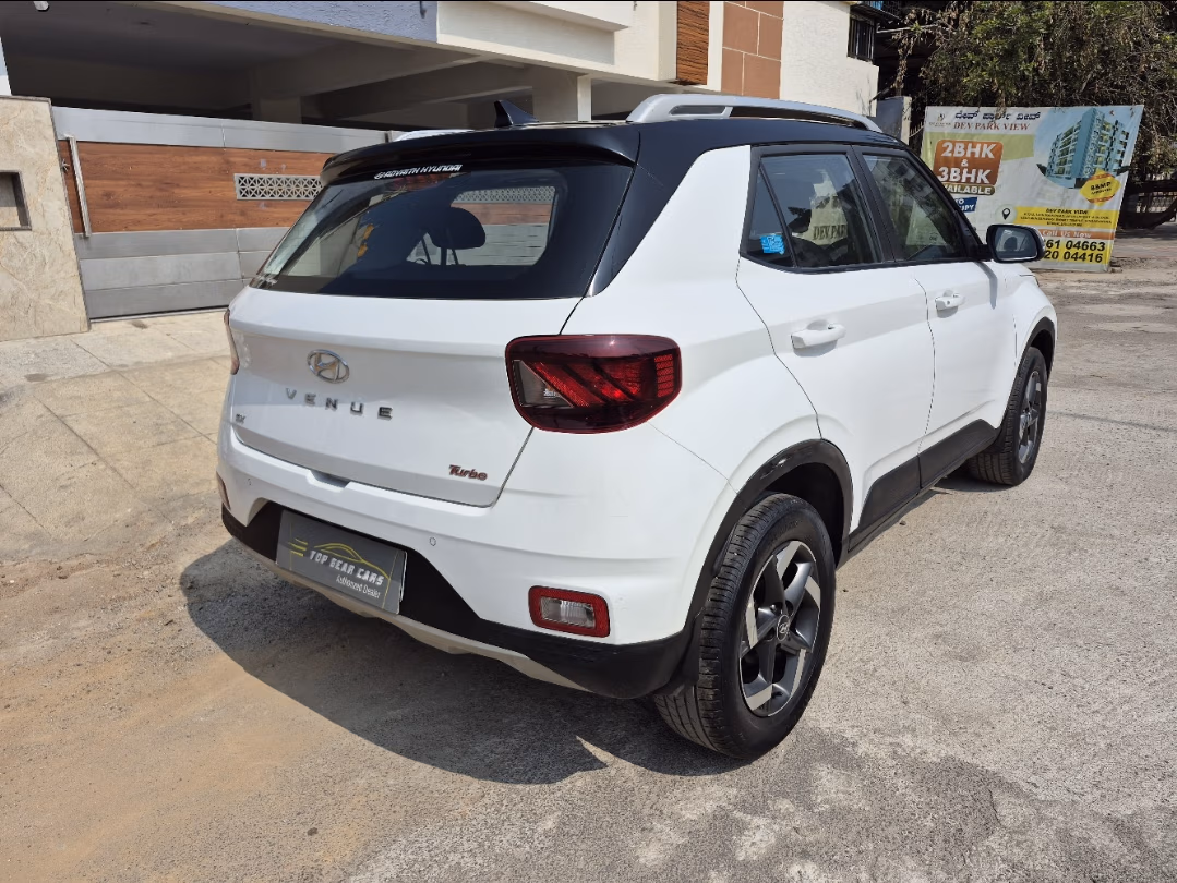 Used 2020 Hyundai Venue Used 2020 Hyundai Venue