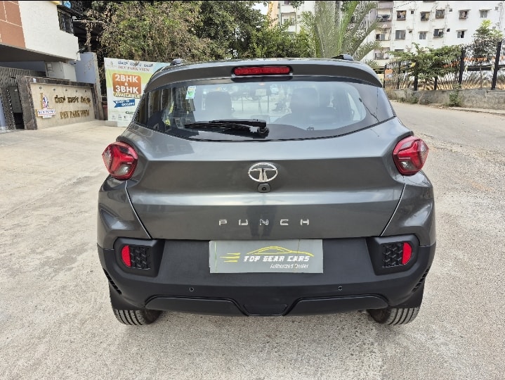 Punch image 4 Punch image 4