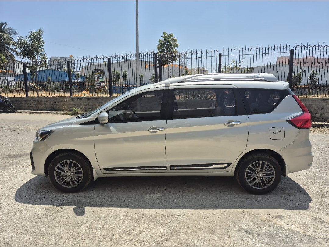 Ertiga image 2 Ertiga image 2