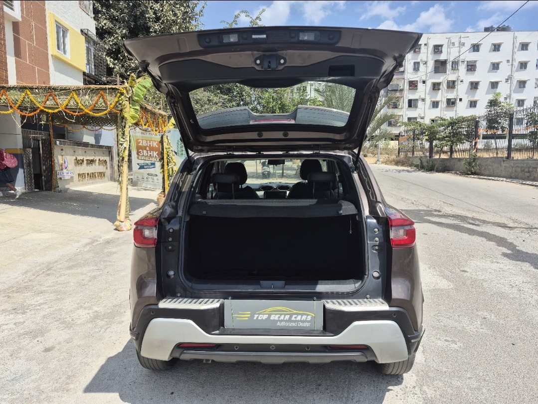 Used 2022 Nissan Magnite Used 2022 Nissan Magnite