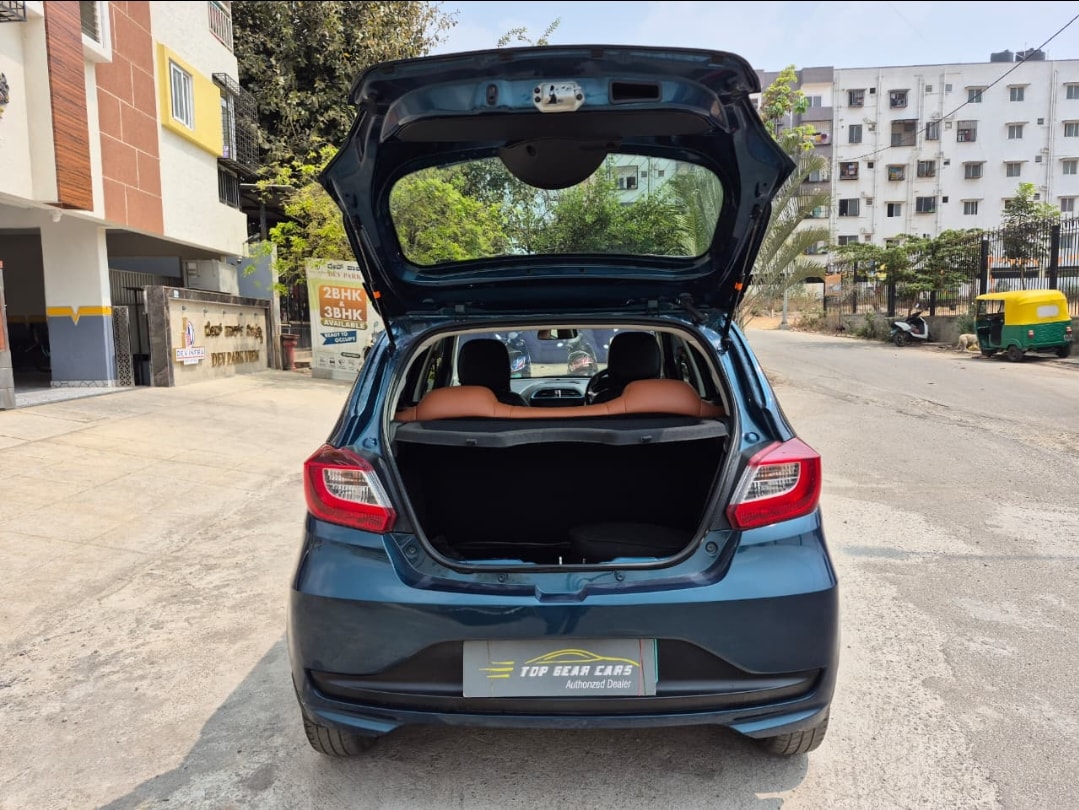 Used 2023 Tata Tiago EV Used 2023 Tata Tiago EV