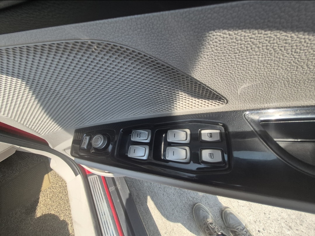 Used 2019 Mahindra XUV300 Used 2019 Mahindra XUV300