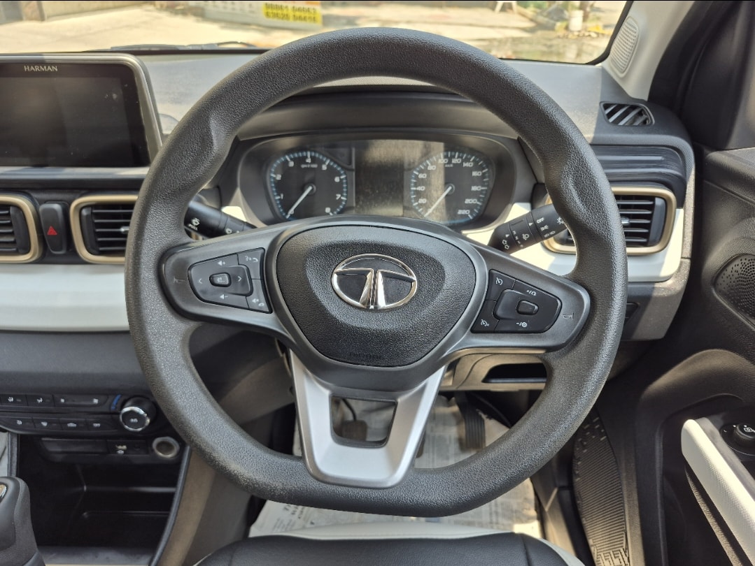 Punch image 13 Punch image 13