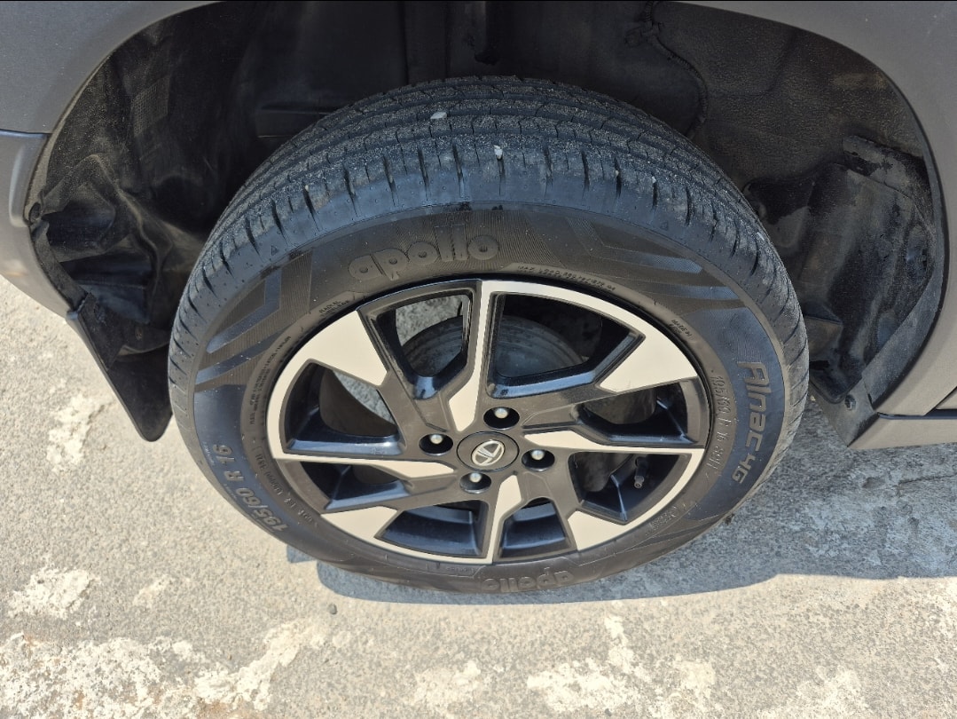 Punch image 9 Punch image 9