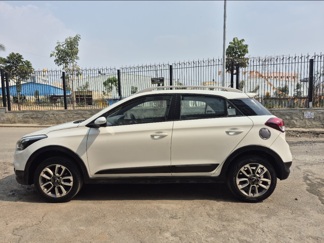 Used 2016 Hyundai i20 Active Used 2016 Hyundai i20 Active