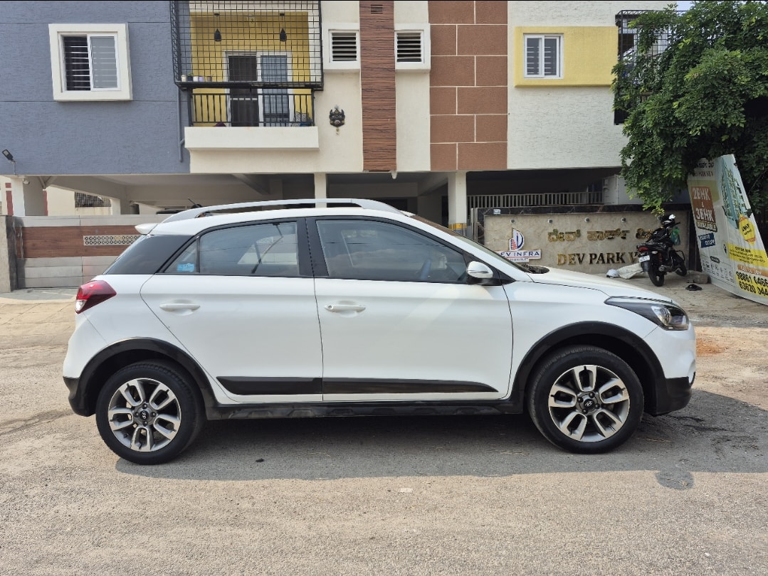 Used 2016 Hyundai i20 Active Used 2016 Hyundai i20 Active