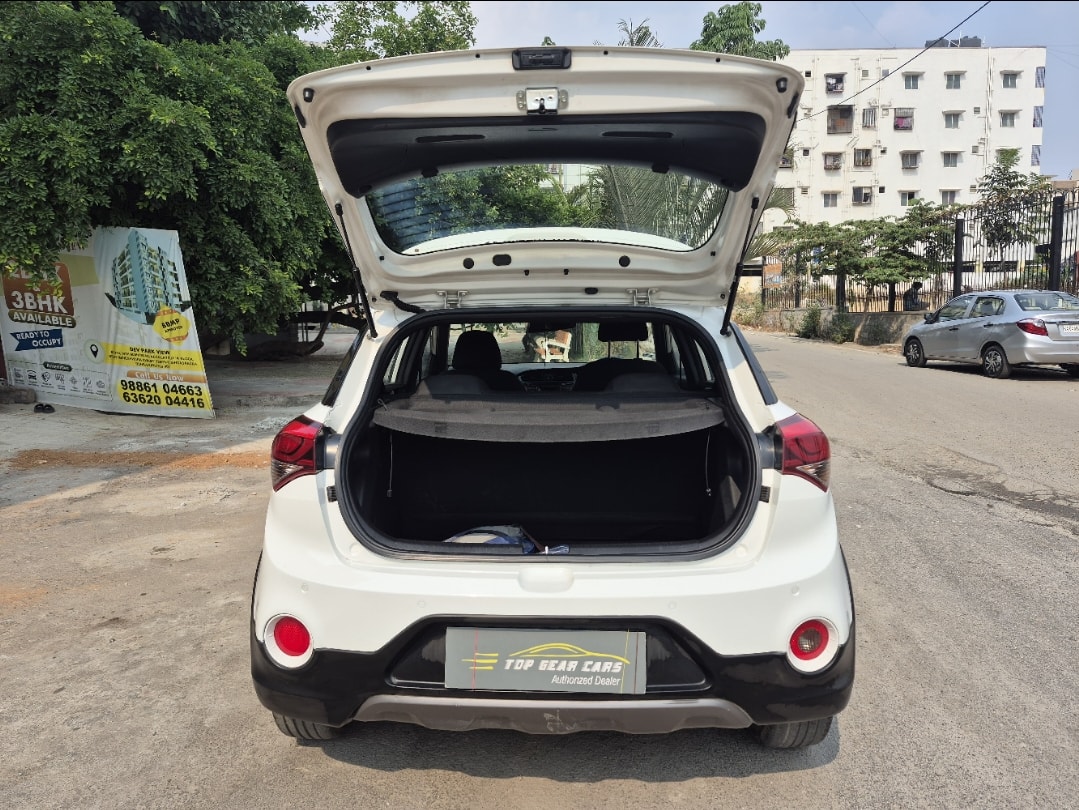 Used 2016 Hyundai i20 Active Used 2016 Hyundai i20 Active