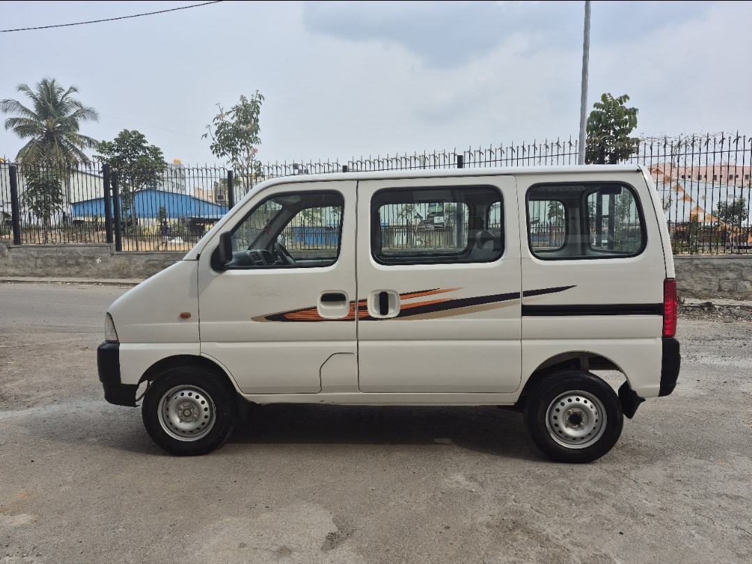 Used 2022 Maruti Suzuki Eeco Used 2022 Maruti Suzuki Eeco