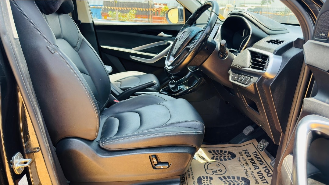 Hector image 14 Hector image 14