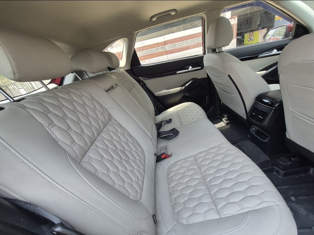 Seltos image 15 Seltos image 15