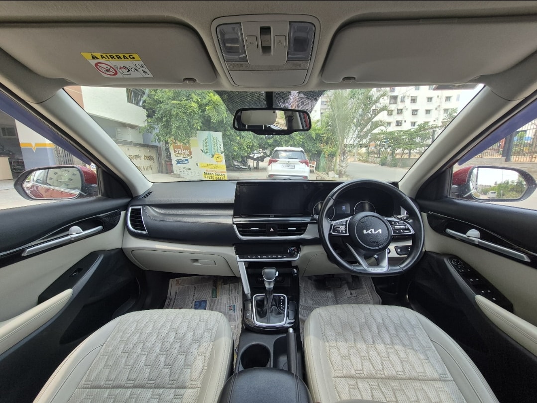 Seltos image 12 Seltos image 12