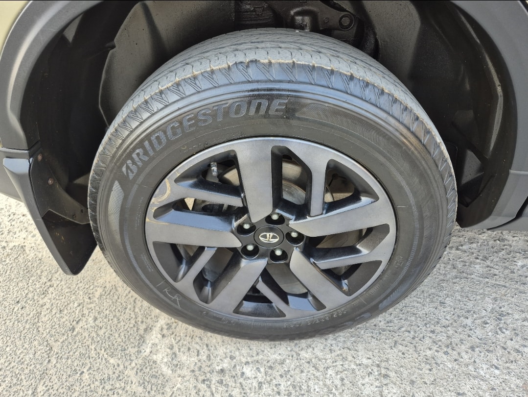 Used 2022 Tata Safari Used 2022 Tata Safari