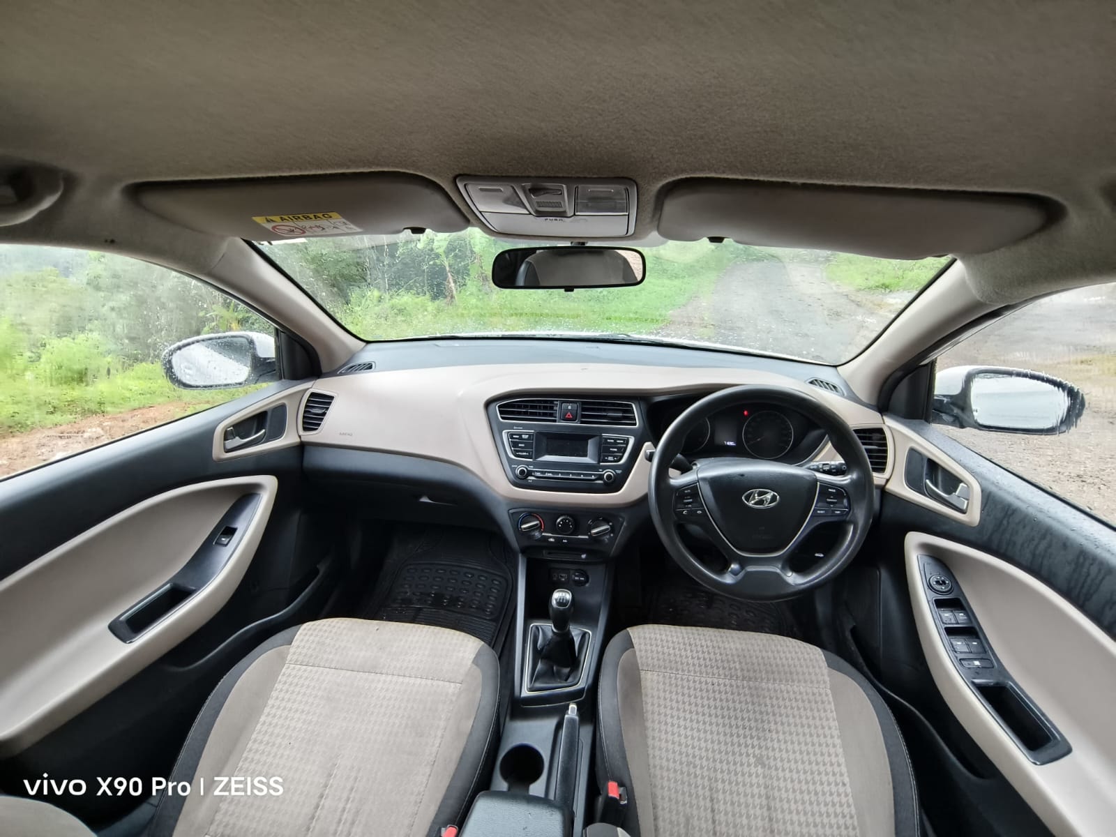 Used 2019 Hyundai Grand i10 Used 2019 Hyundai Grand i10