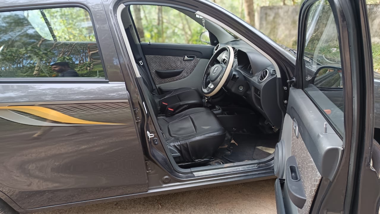 Alto 800 image 16 Alto 800 image 16