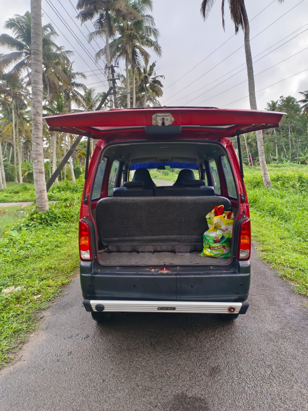 Used 2014 Maruti Suzuki Eeco Used 2014 Maruti Suzuki Eeco