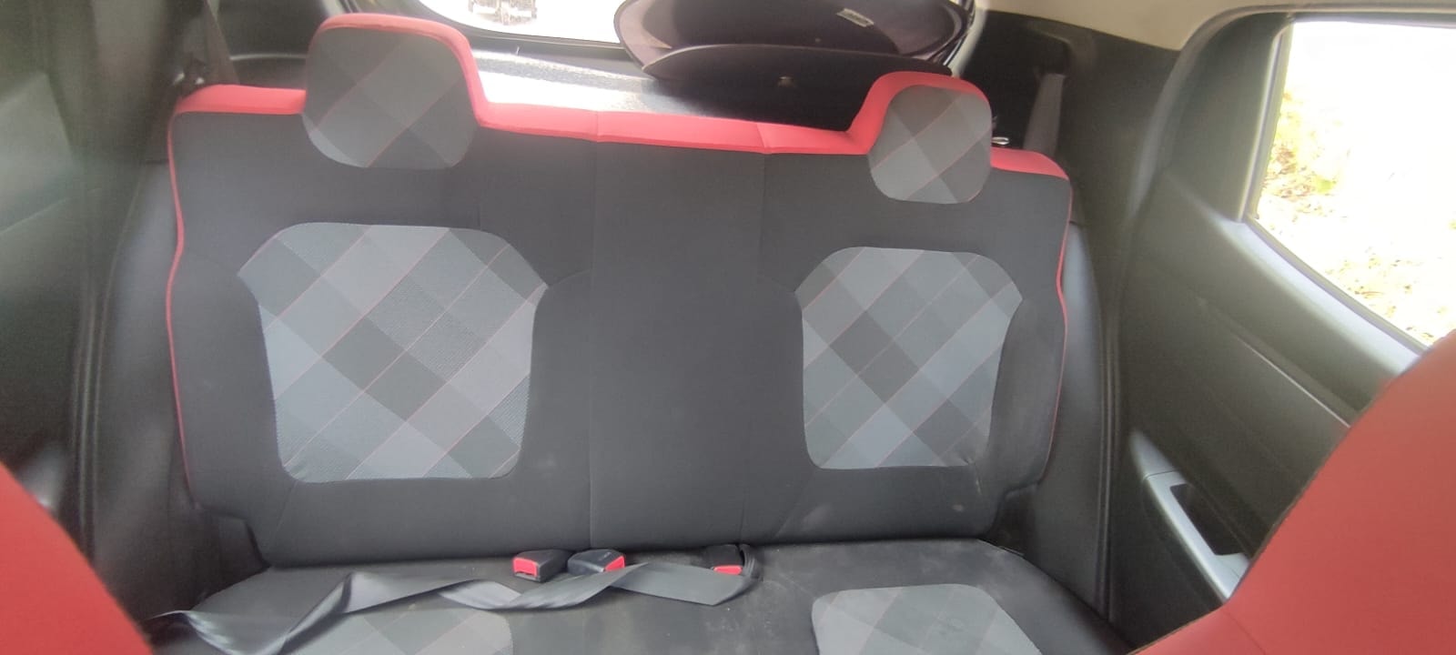 Kwid image 15 Kwid image 15