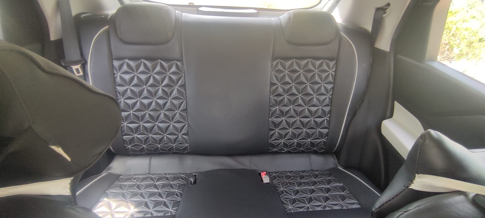 Punch image 15 Punch image 15