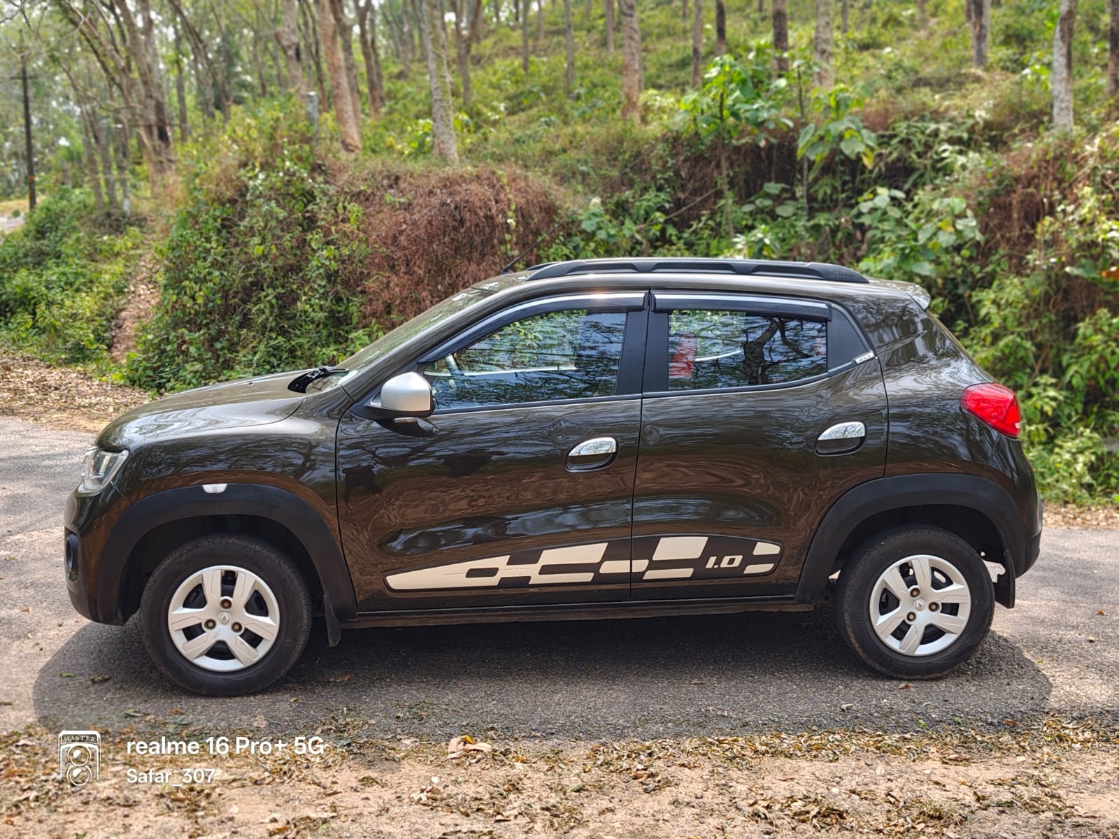 Kwid image 2 Kwid image 2