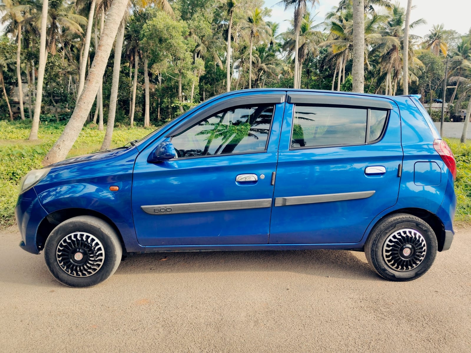 Alto 800 image 9 Alto 800 image 9