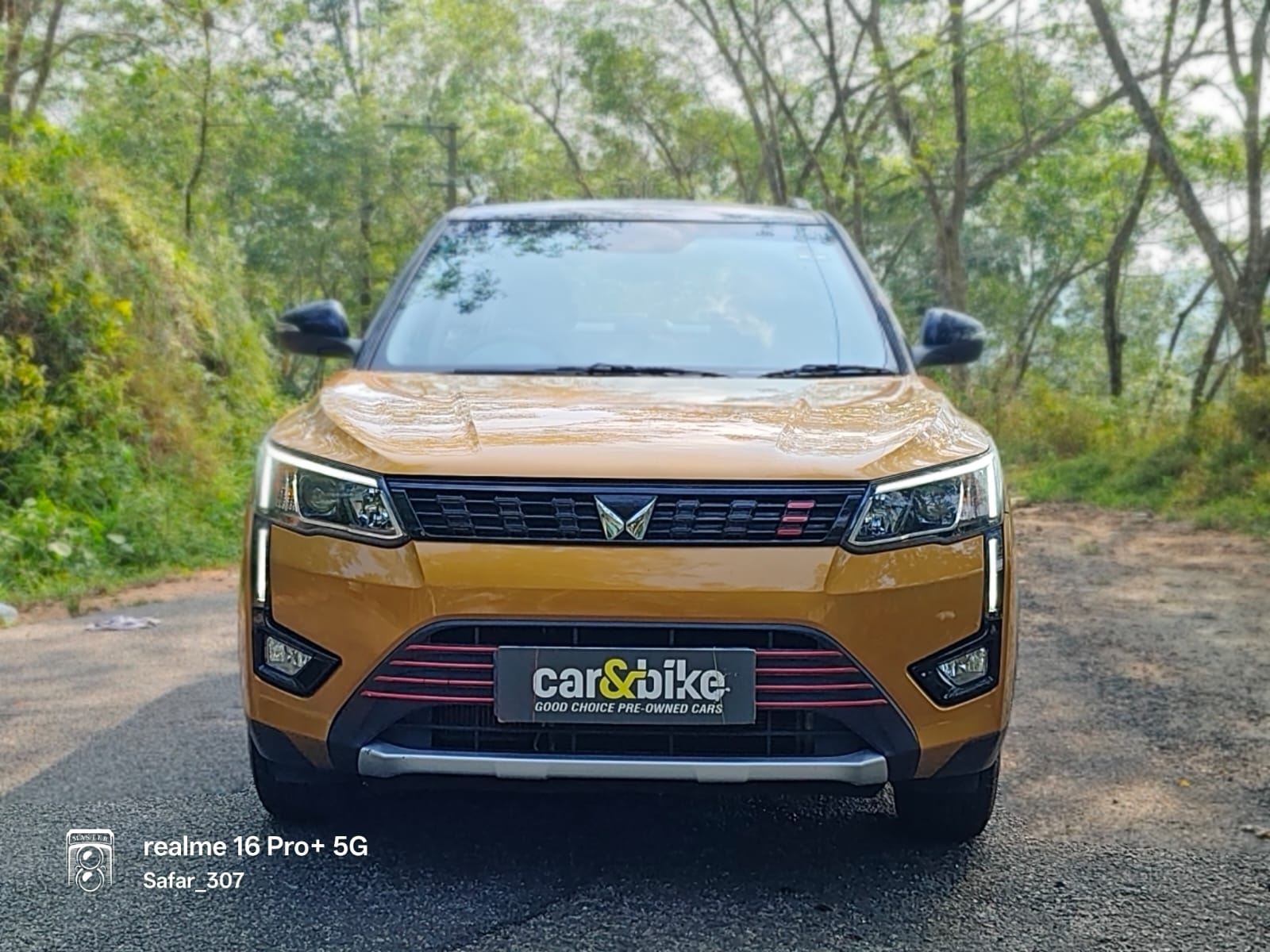 XUV300 image 8 XUV300 image 8